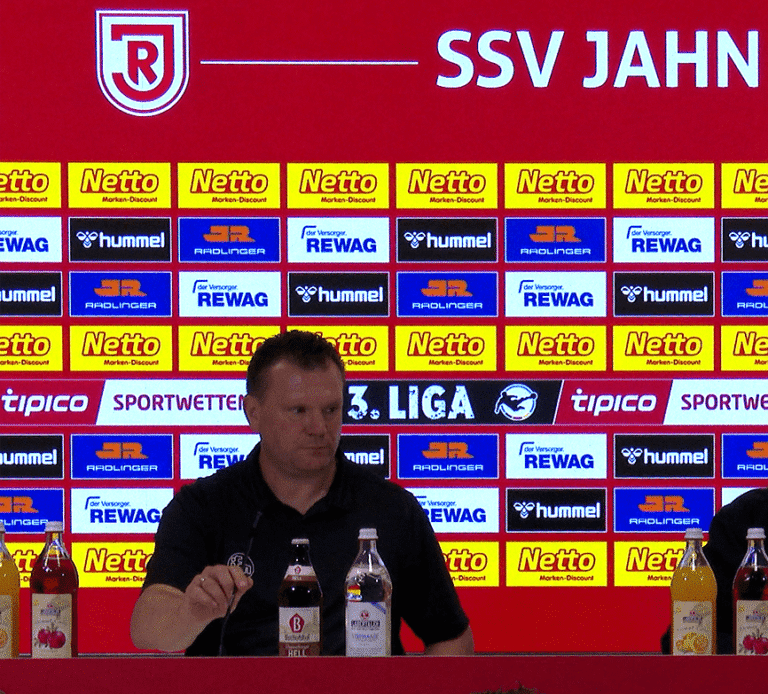 Regensburg-PK mit Uwe Koschinat und Michael Wimmer – Rot-Weiss Essen