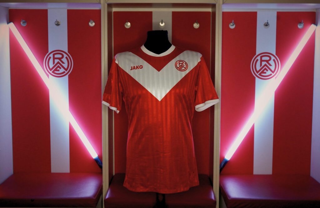 RWE_Sondertrikot-1955-1024x667.jpg