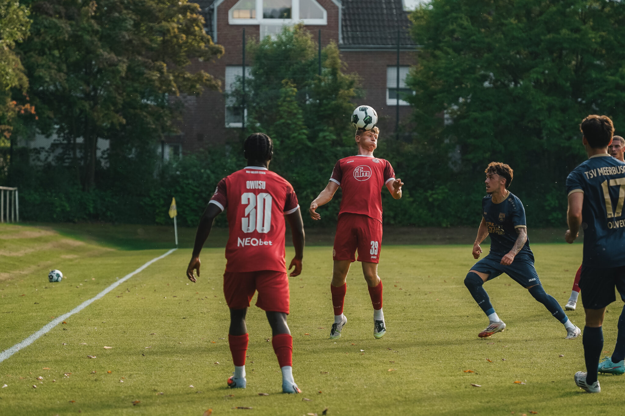 Intensiver Test: RWE schlägt den TSV Meerbusch mit 5:0 – Rot-Weiss Essen
