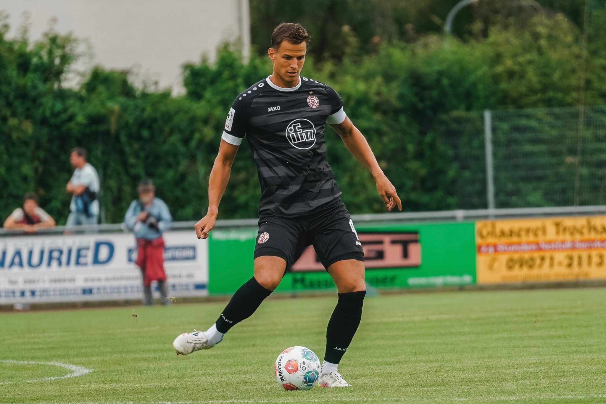Intensiver RWE-Doppeltest: Sieg und Niederlage gegen Augsburg – Rot-Weiss Essen