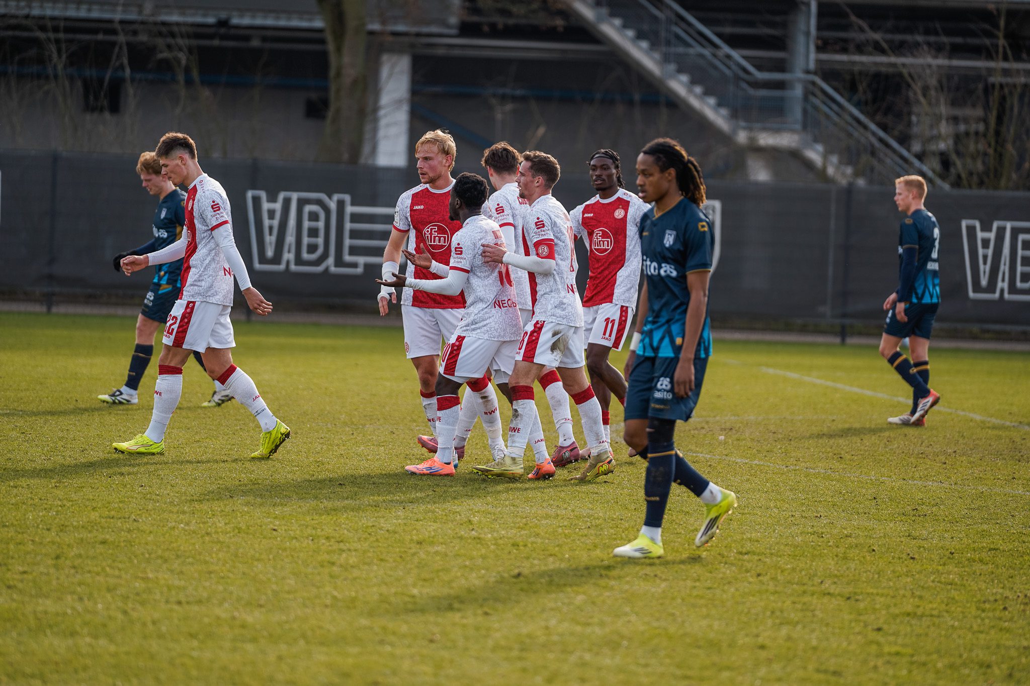 RWE unterliegt Heracles Almelo im Testspiel mit 1:2 – Rot-Weiss Essen