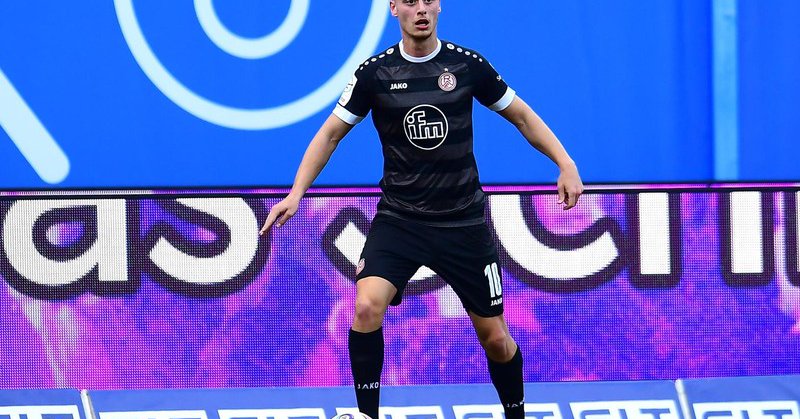 card_img%2F2027808289459757058%2FEHpVCnaQ%3Fformat%3Djpg%26name%3D800x419