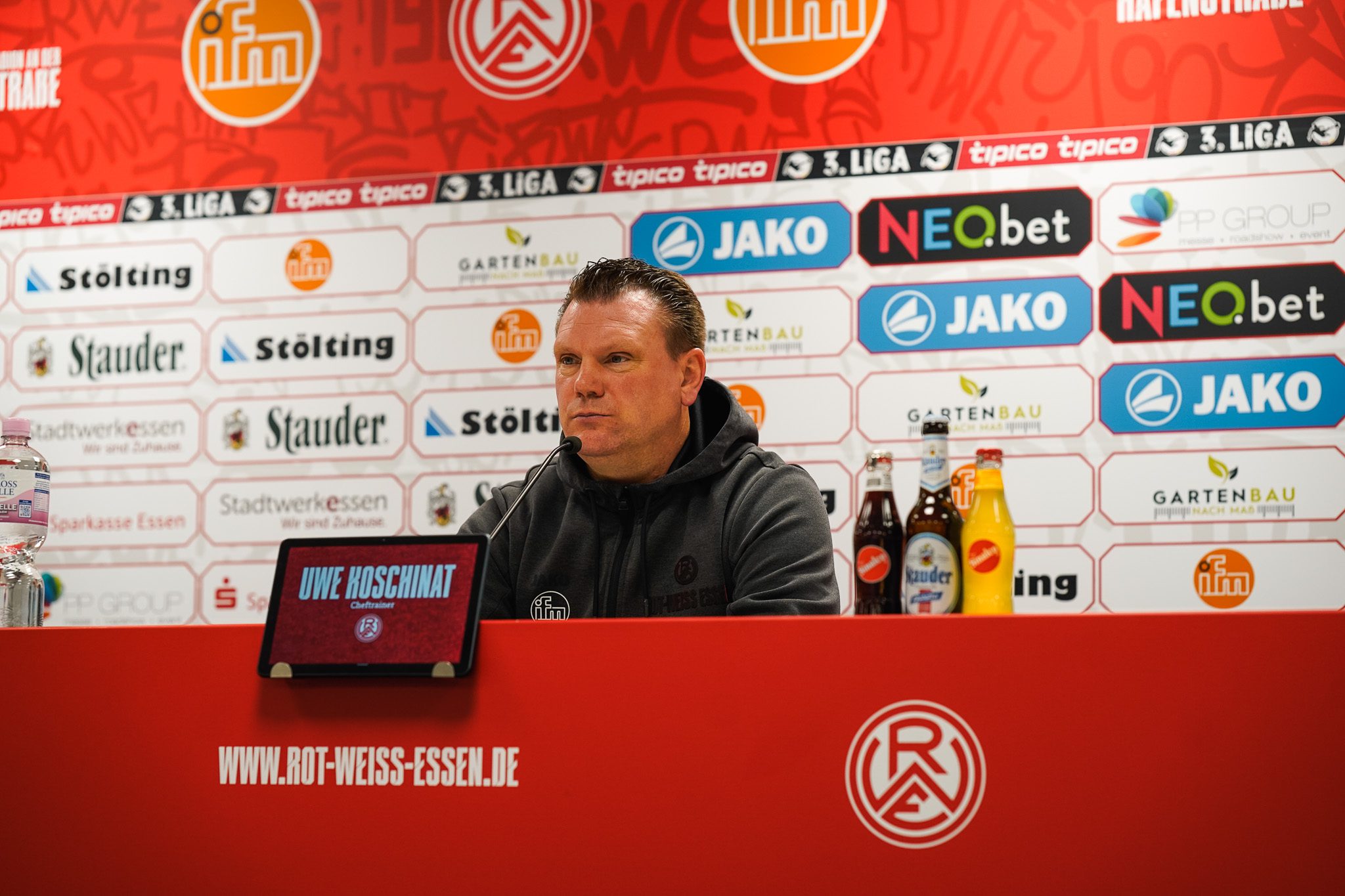 Pressekonferenz vor Aachen – Rot-Weiss Essen