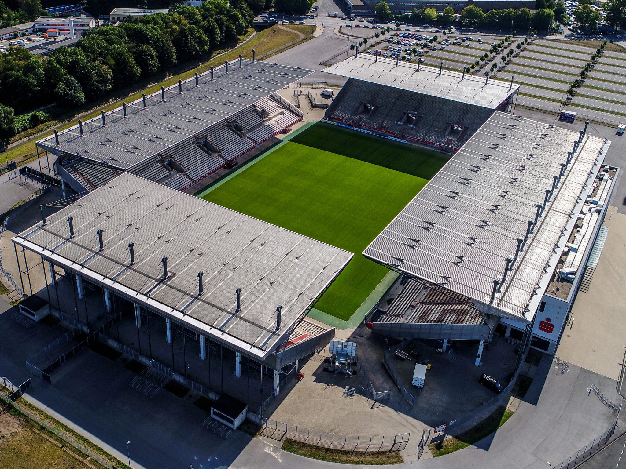 Fan-Hinweise zum ersten Niederrheinpokalspiel der Saison 25/26 – Rot-Weiss Essen