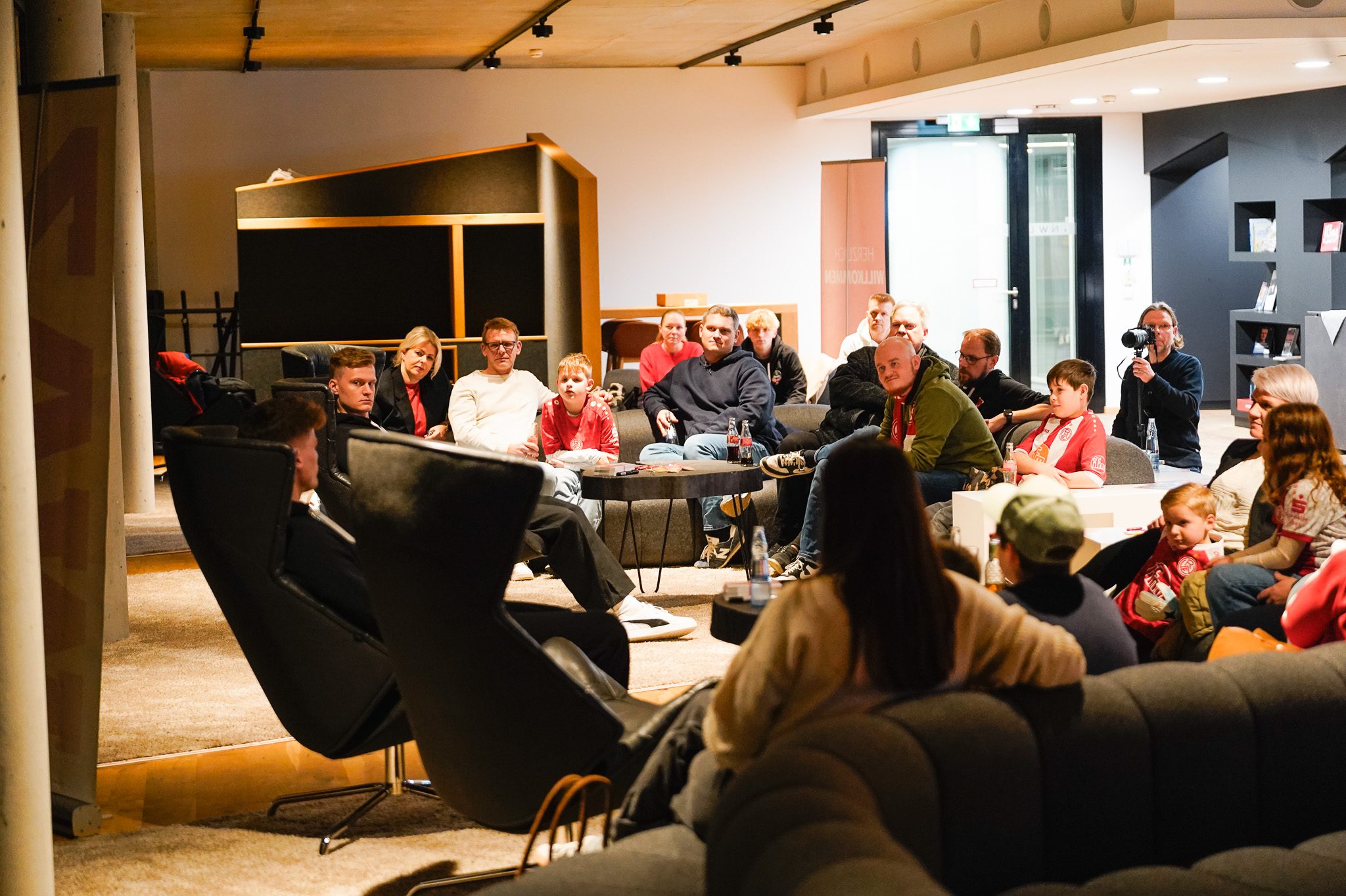 Spannender Austausch beim Meet & Greet der FUNKE Mediengruppe – Rot-Weiss Essen