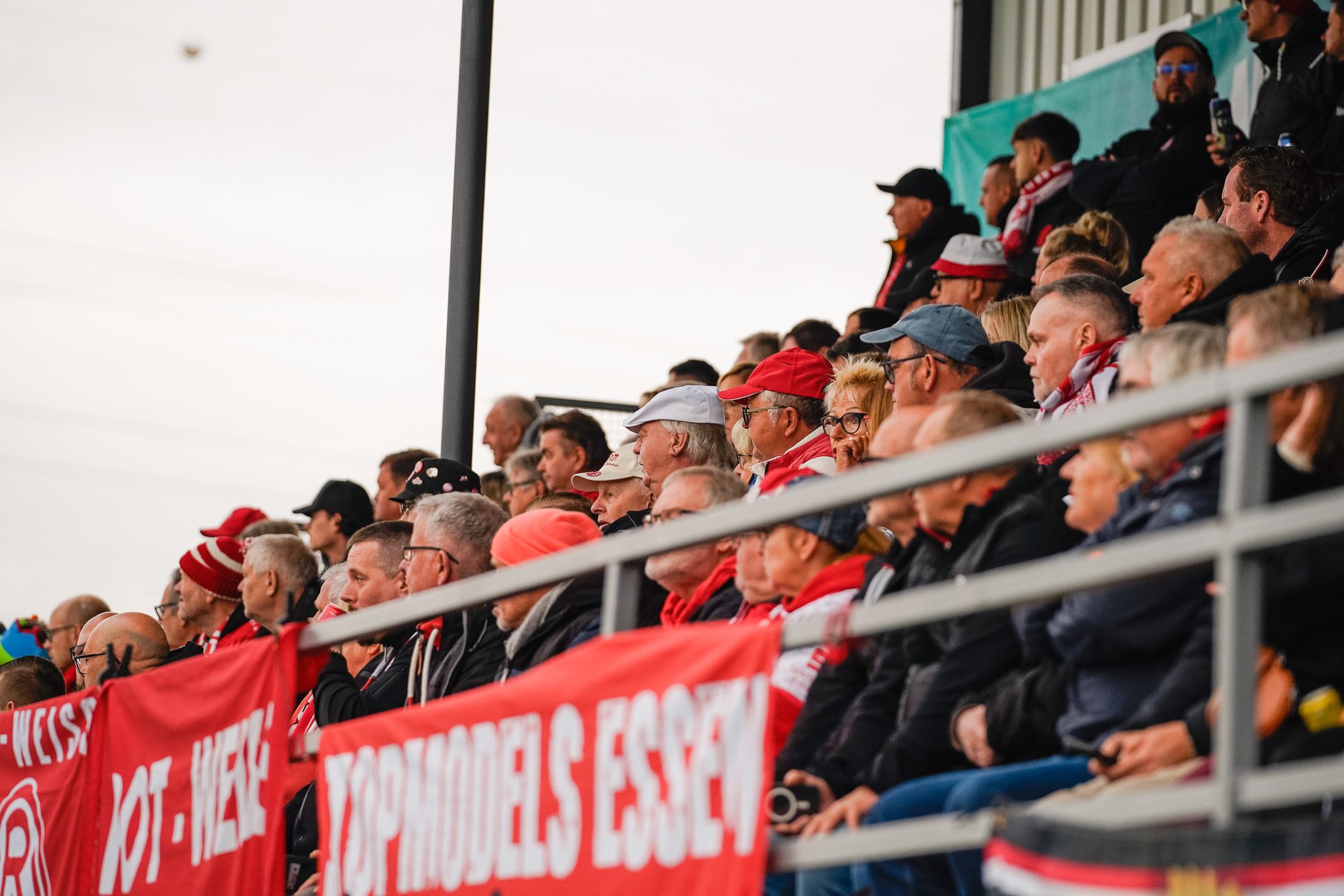 1:1 gegen Dresden mit Premierentor von Danny Schmidt – Rot-Weiss Essen