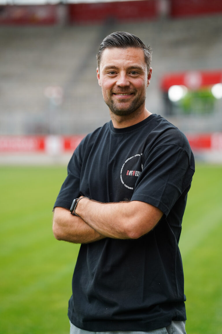 Timo Brauer kehrt zurück: Ehemaliger Kapitän verstärkt die Zwote – Rot-Weiss Essen