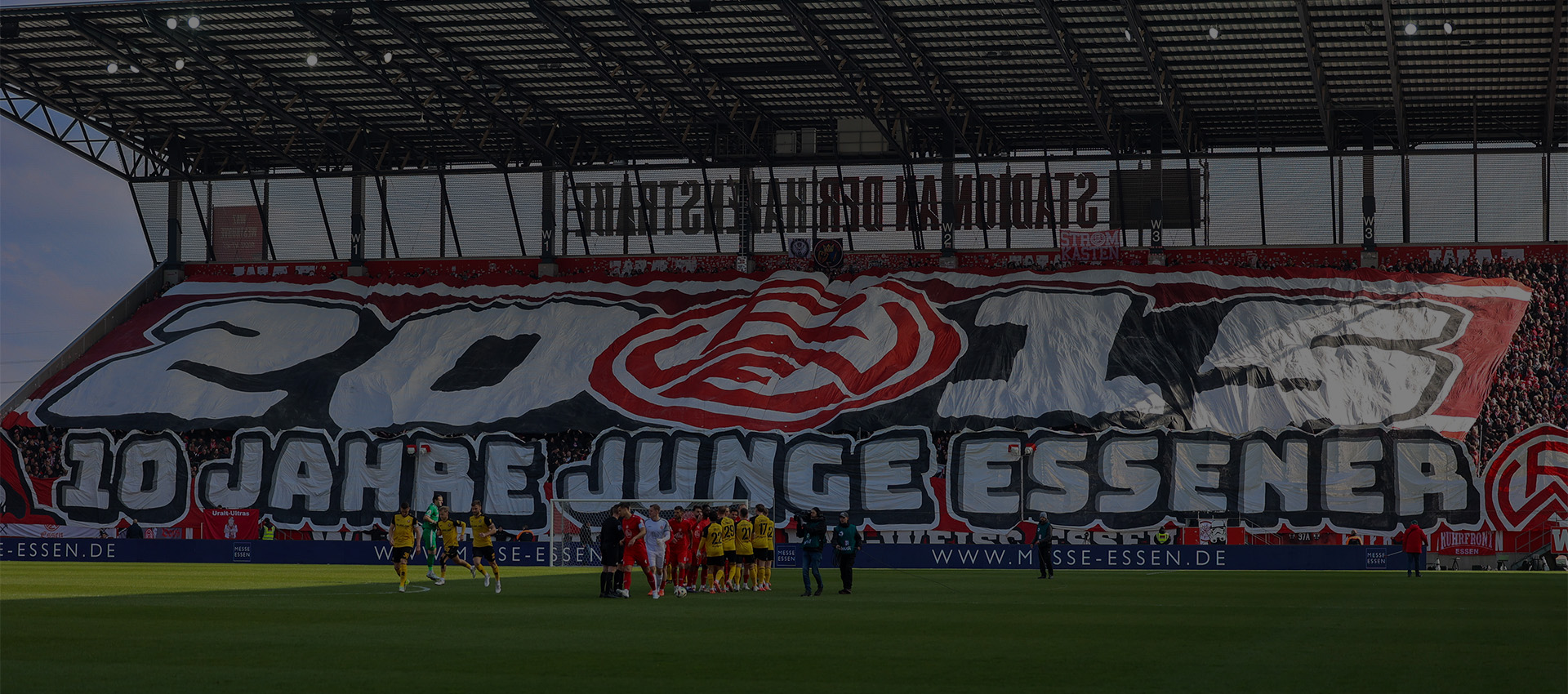 Umzug mit Ansage: „Junge Essener Ultras“ präsentieren ihre neue Webseite