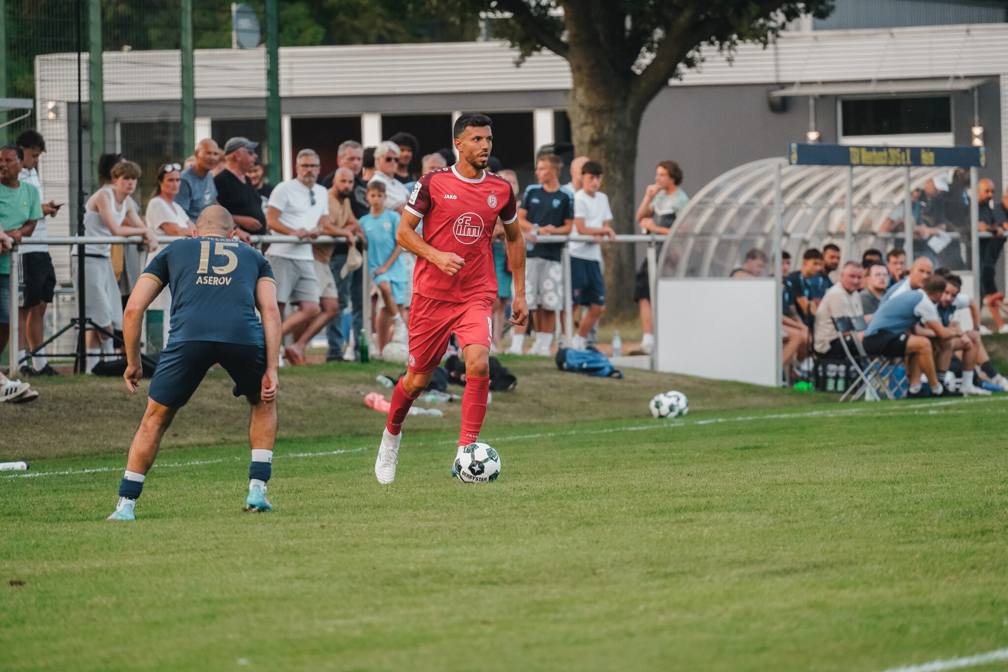 Intensiver Test: RWE schlägt den TSV Meerbusch mit 5:0 – Rot-Weiss Essen