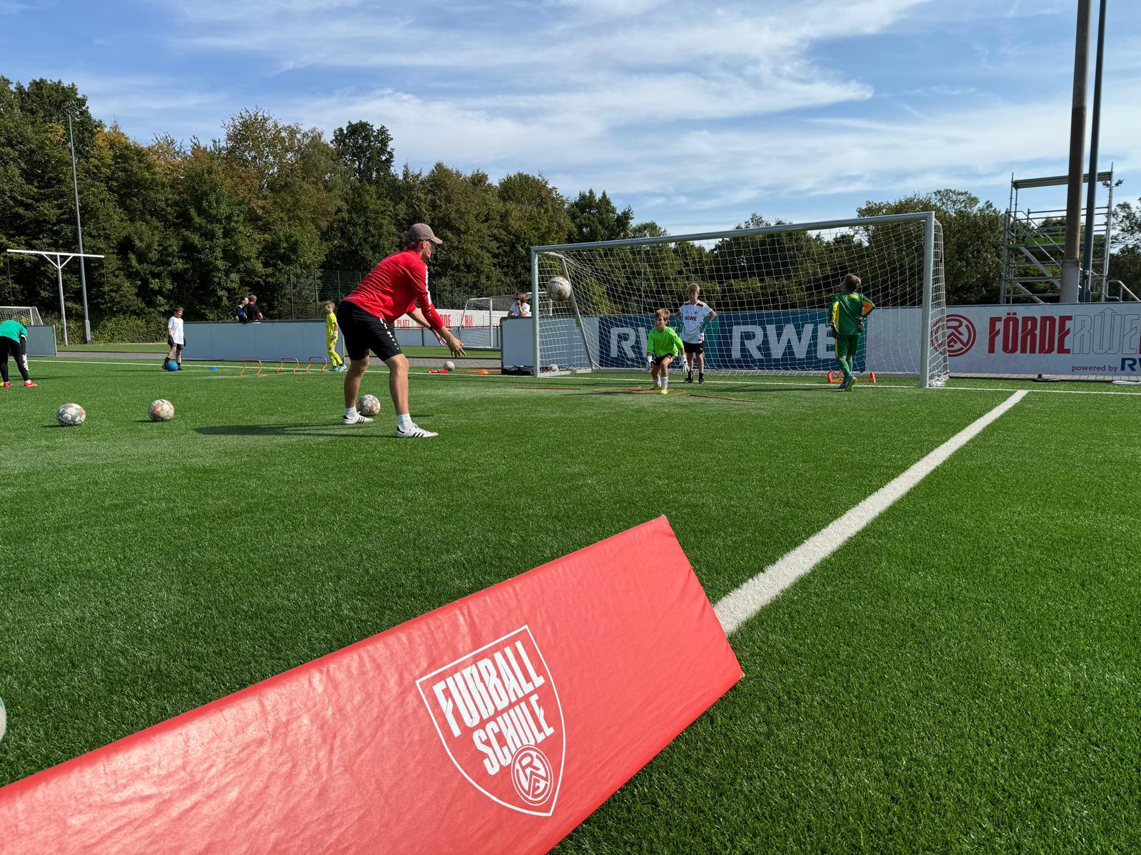Rekordandrang bei den Sommerferiencamps – Rot-Weiss Essen