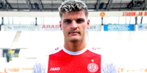 Marek-Janssen-01-300x150.jpg