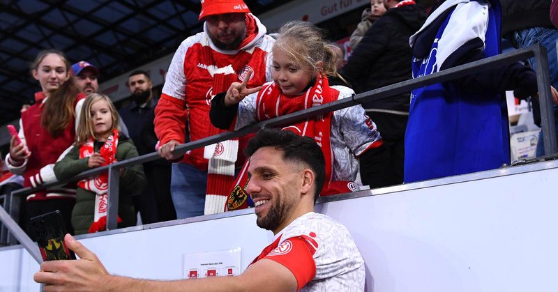 card_img%2F2021211892778168321%2FWUPKrqwj%3Fformat%3Djpg%26name%3D800x419