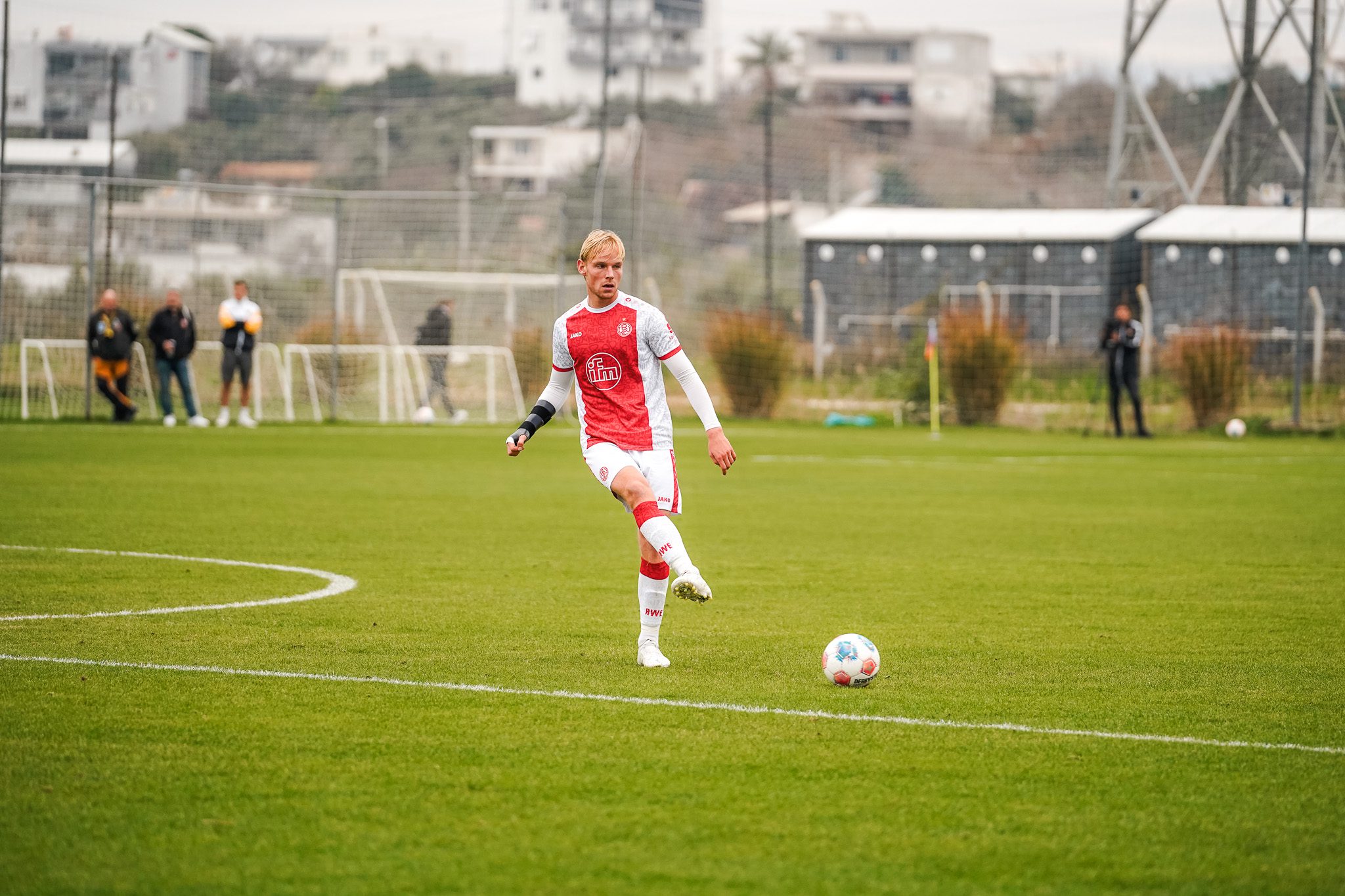 1:1 gegen Dresden mit Premierentor von Danny Schmidt – Rot-Weiss Essen