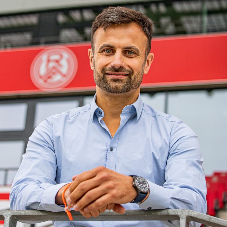 Liebe Fans von RWE, Mitglieder und Gäste! – Rot-Weiss Essen