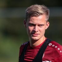 Rot-Weiss Essen würde seinen Torwart Jakob Golz gerne noch länger behalten.