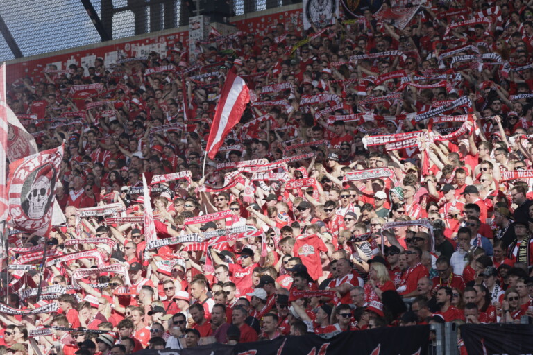 Ansetzungen bis Anfang Oktober: RWE freitags in Wiesbaden und Regensburg – Rot-Weiss Essen