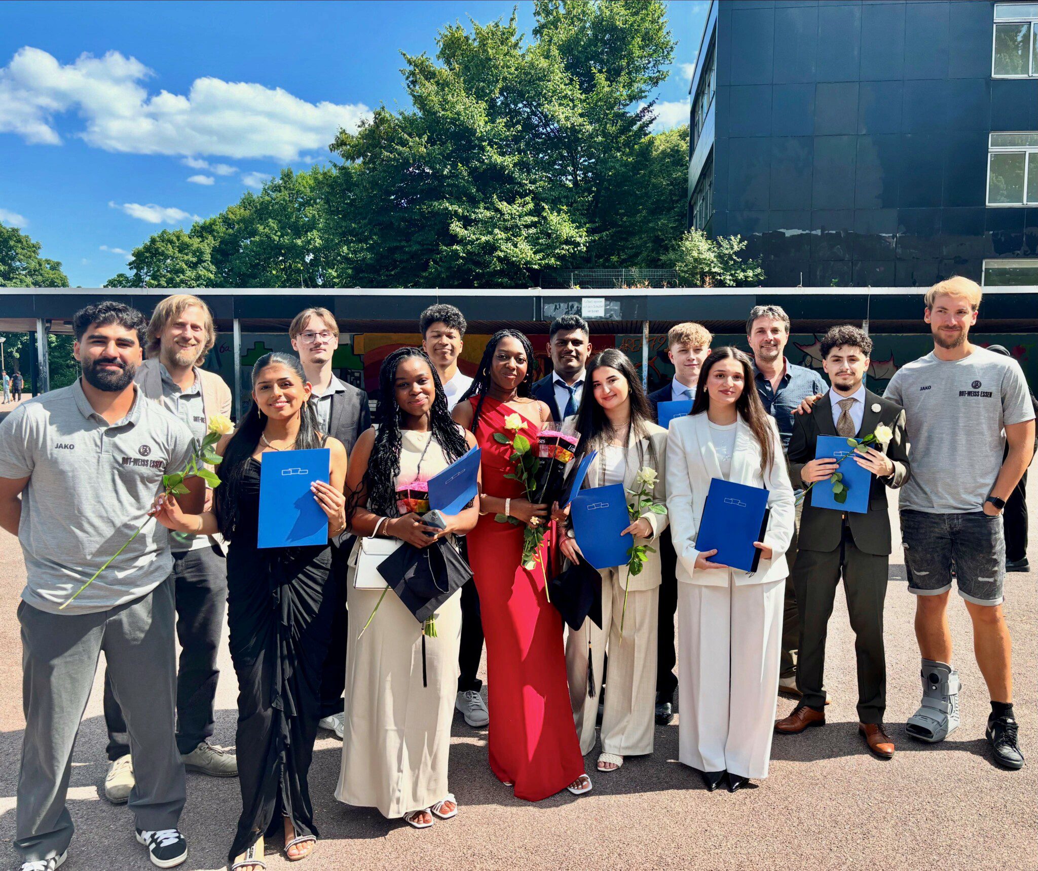 Rot-Weisse Bessermacher mit Abitur – Rot-Weiss Essen