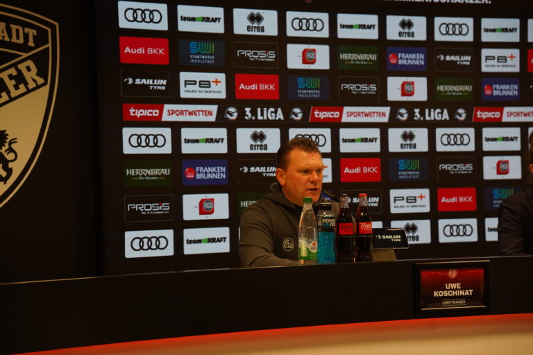 Pressekonferenz nach Ingolstadt – Rot-Weiss Essen