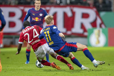 106749.jpg 106749.jpg