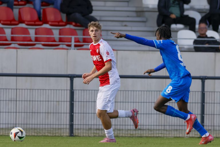 Trotz Niederlage: U19 nach Ligapause stark verbessert. – Rot-Weiss Essen Trotz Niederlage: U19 nach Ligapause stark verbessert. – Rot-Weiss Essen