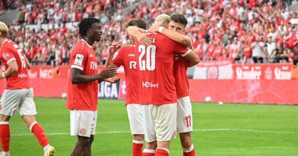 "Großer Respekt": RWE mit guter Reaktion im ersten Heimspiel