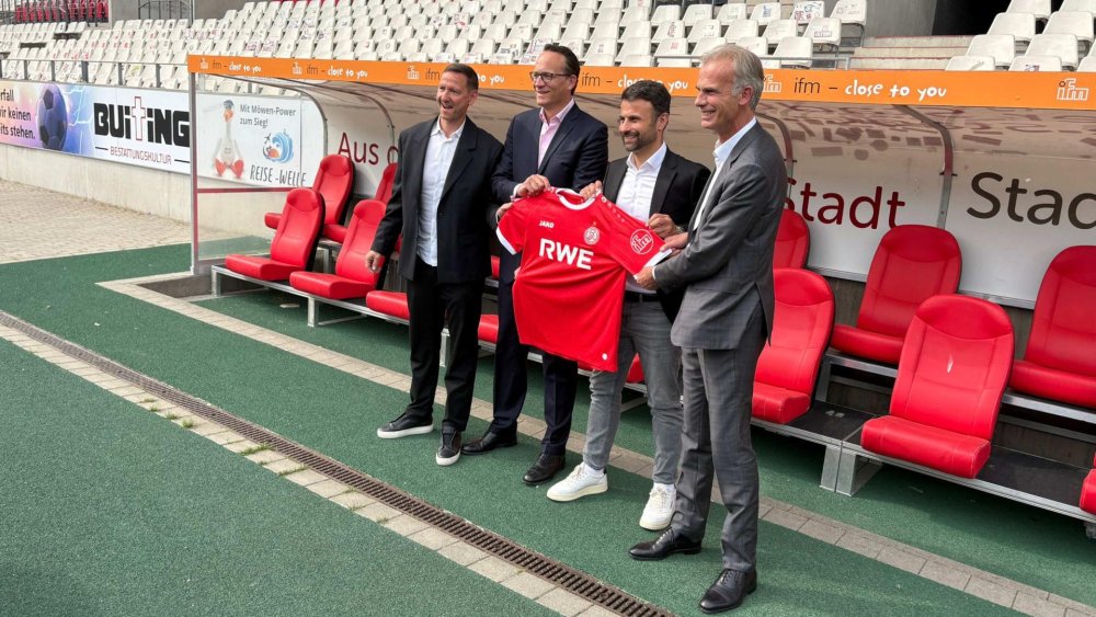 RWE wird Trikotsponsor bei RWE